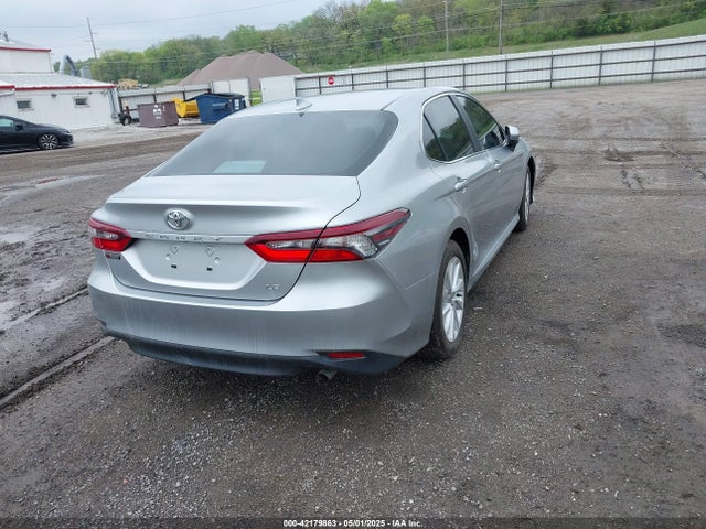 4T1C11AK8PU105111 Toyota CAMRY LE