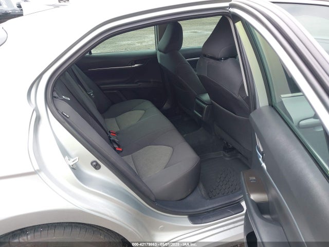 4T1C11AK8PU105111 Toyota CAMRY LE