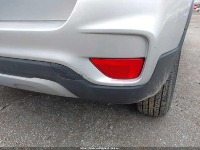 3GNCJLSB4KL256651 Chevrolet Trax Lt