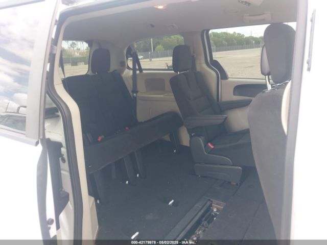 2C4RDGBG8GR249340 Dodge Grand Caravan Se