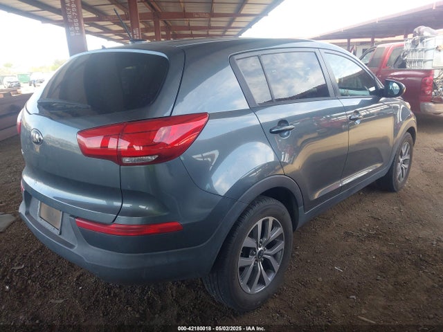 KNDPB3ACXE7588801 KIA Sportage Lx