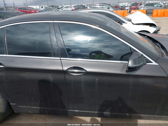WBA5B1C53ED479413 BMW 535i