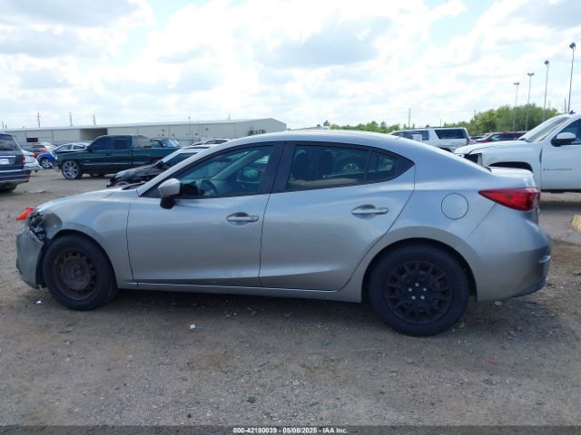 3MZBM1T79GM239062 Mazda Mazda3 I Sport