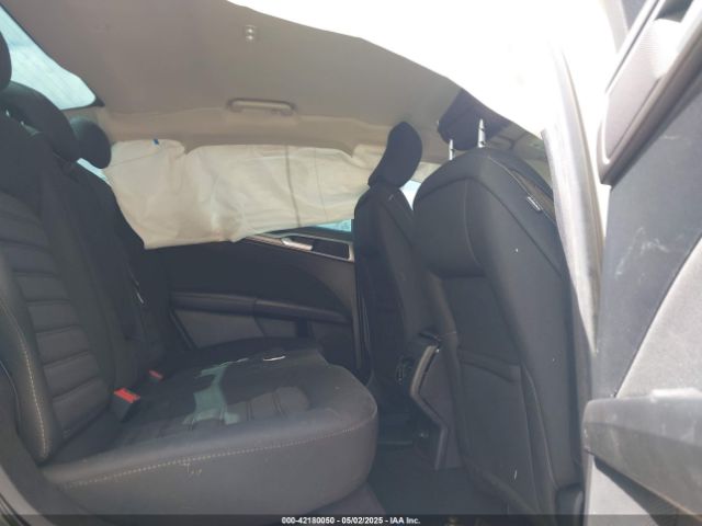 3FA6P0LU0KR155046 Ford Fusion Hybrid Se