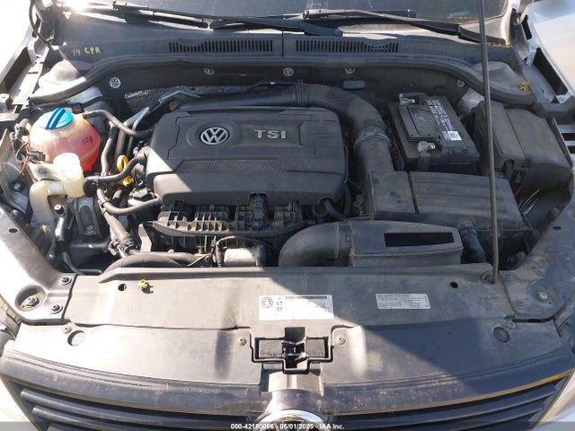 3VWD17AJ1EM445587 Volkswagen Jetta 1.8t Se