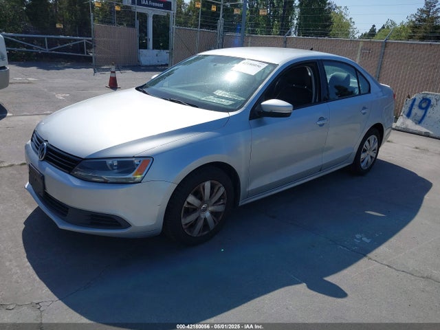 3VWD17AJ1EM445587 Volkswagen Jetta 1.8t Se