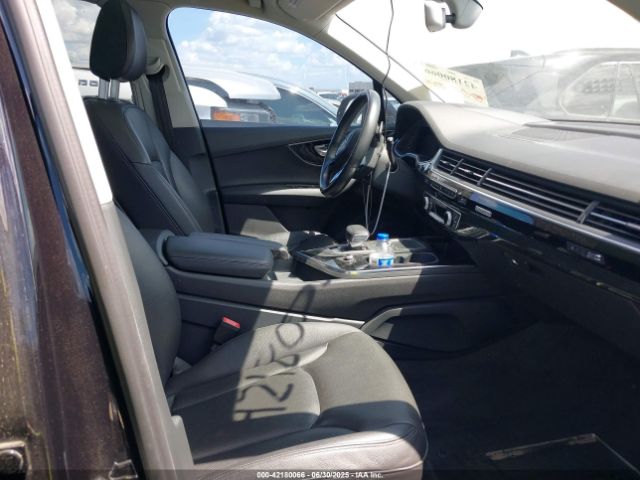 2017 AUDI Q7 WA1VAAF79HD000204 Photo 4