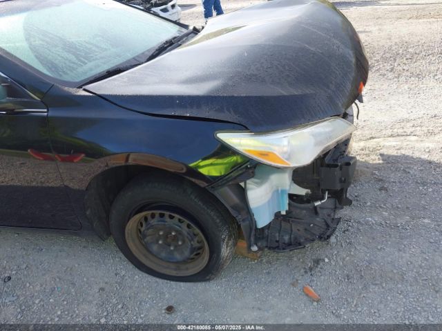4T1BF1FK9HU354539 Toyota CAMRY LE