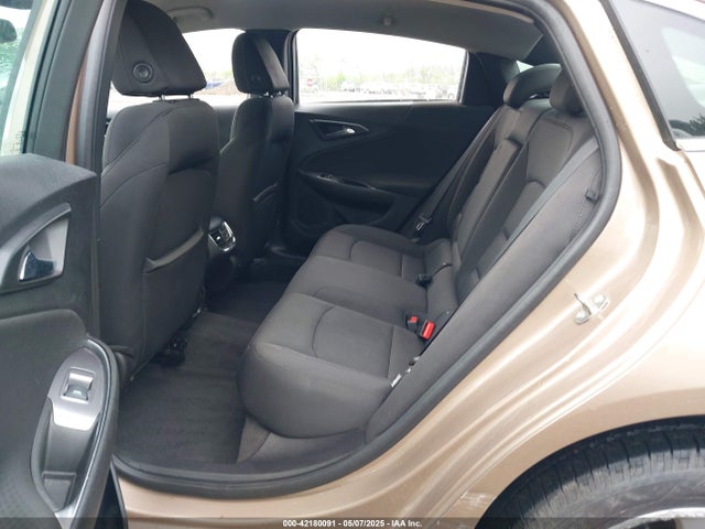 1G1ZD5STXJF254337 Chevrolet MALIBU LT