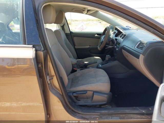 3VW2K7AJ8EM319182 Volkswagen Jetta