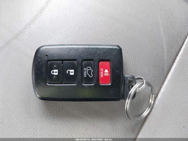 5TDKKRFH1ES026437 Toyota Highlander Xle V6