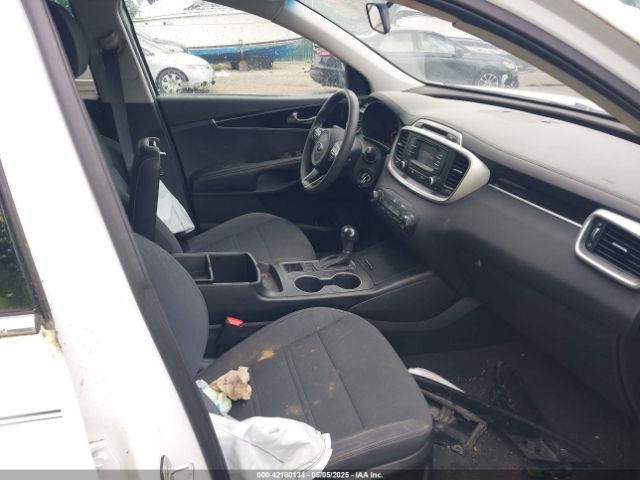 5XYPG4A37GG174923 KIA Sorento 2.4l Lx
