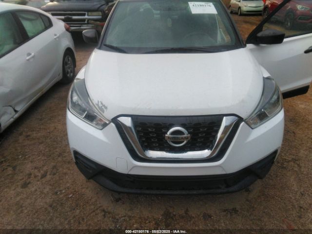 3N1CP5CU8JL530972 Nissan KICKS S