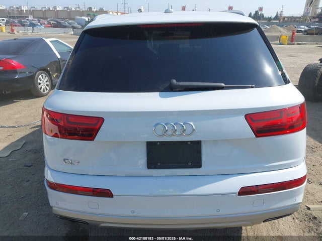Audi 2019 2019 WA1AAAF74KD004991 Image 17
