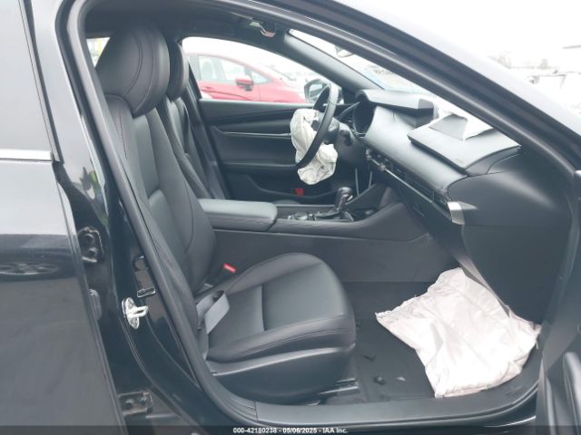 JM1BPAKM2R1716321 Mazda Mazda3 2.5 S Select Sport