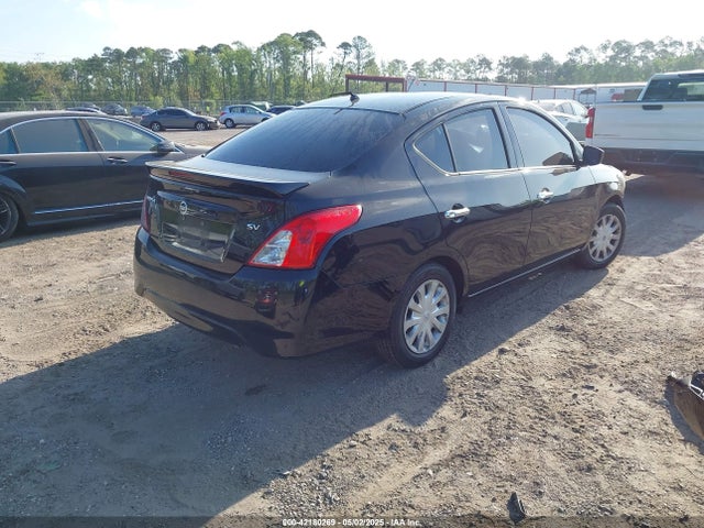 3N1CN7AP5HL827013 Nissan Versa 1.6 Sv