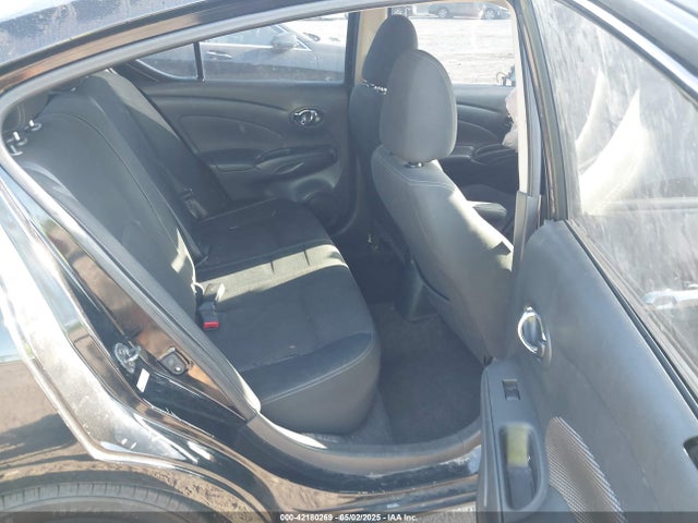 3N1CN7AP5HL827013 Nissan Versa 1.6 Sv