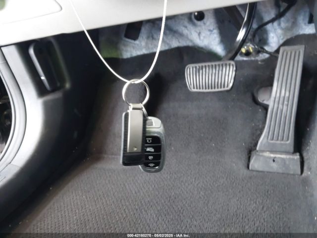 5NMJB3AE6NH139325 Hyundai TUCSON SEL