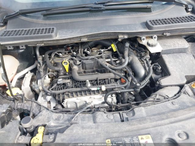 1FMCU9GD5KUB25307 Ford ESCAPE SE