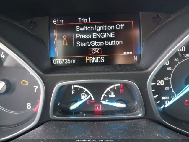 1FMCU9GD5KUB25307 Ford ESCAPE SE