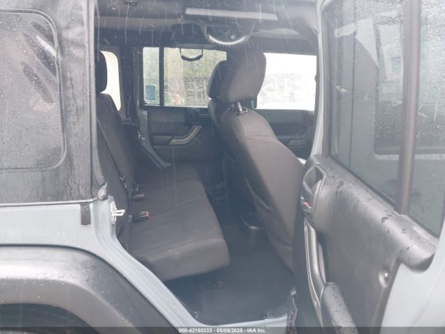 1C4BJWDG8FL644403 Jeep Wrangler Unlimited Sport