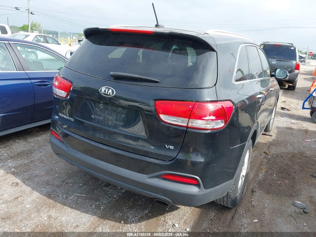 5XYPG4A57GG072247 KIA Sorento 3.3l Lx