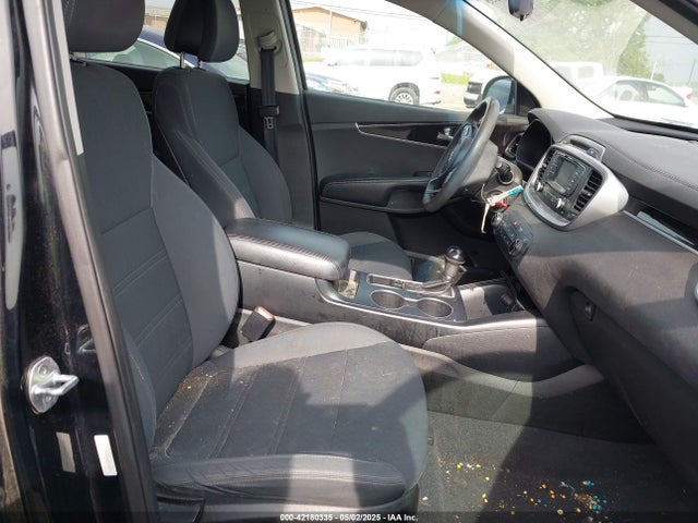 5XYPG4A57GG072247 KIA Sorento 3.3l Lx