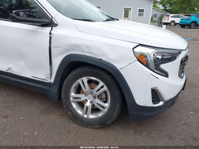 3GKALTEV6JL355782 GMC Terrain Sle