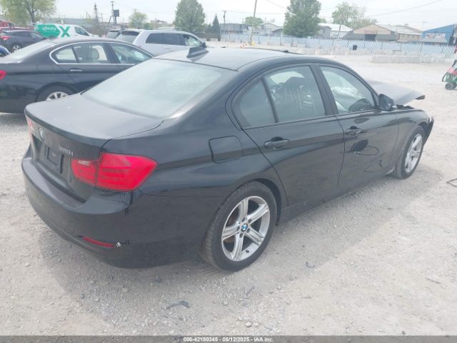 WBA3B1C50FK138586 BMW 320i