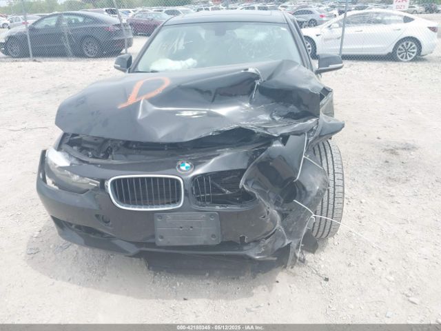 WBA3B1C50FK138586 BMW 320i