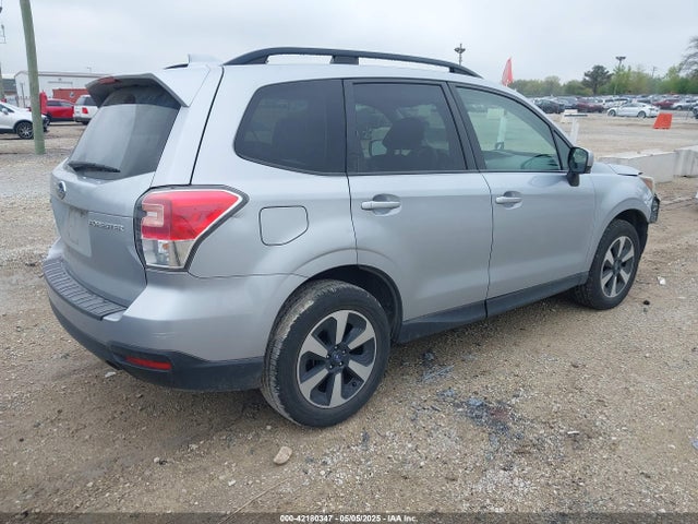 JF2SJAEC9JH617089 Subaru Forester 2.5i Premium