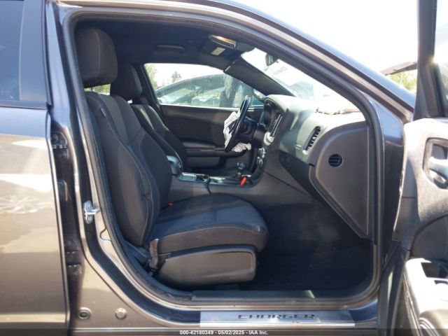 2021 DODGE CHARGER 2C3CDXBG4MH625396 Photo 4