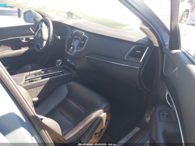 YV4A221KXL1553065 Volvo Xc90 T6 Momentum 6 Passenger