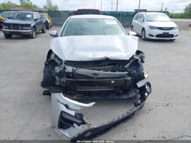 3KPF24AD3KE061320 KIA Forte Lxs