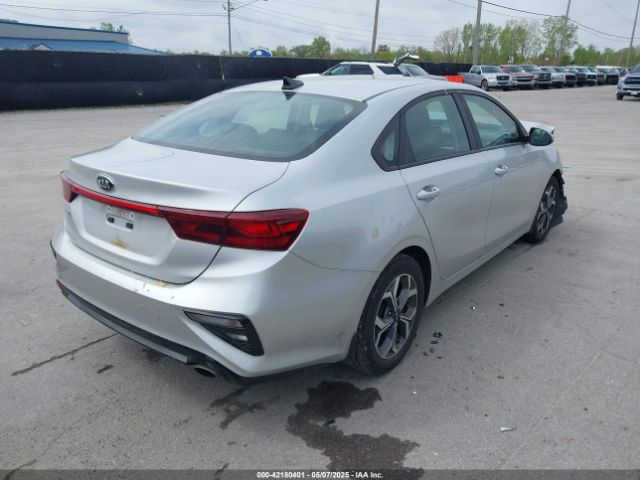 3KPF24AD3KE061320 KIA Forte Lxs
