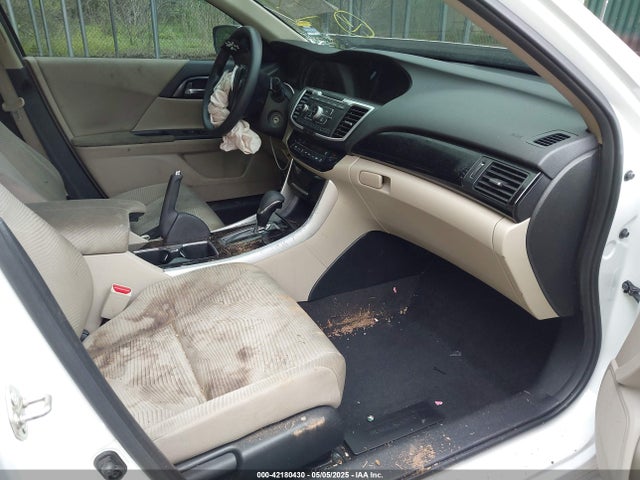 1HGCR2F33HA120995 Honda ACCORD LX