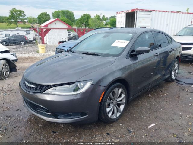 1C3CCCBG4FN605316 Chrysler 200 S