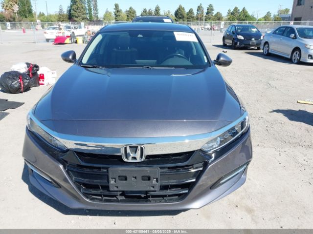 1HGCV3F52LA005882 Honda Accord