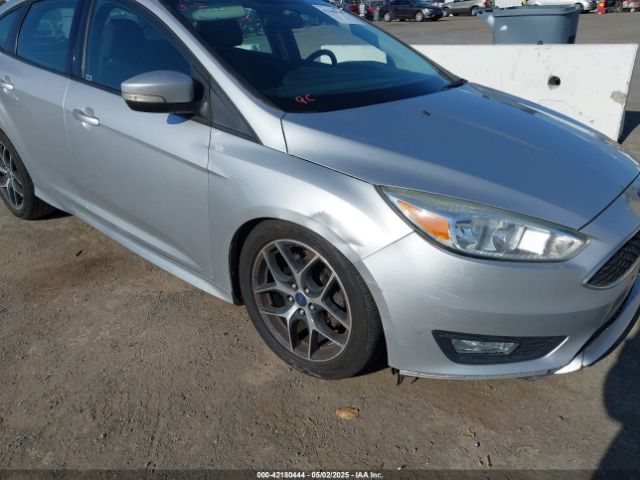 1FADP3K23GL247119 Ford FOCUS SE