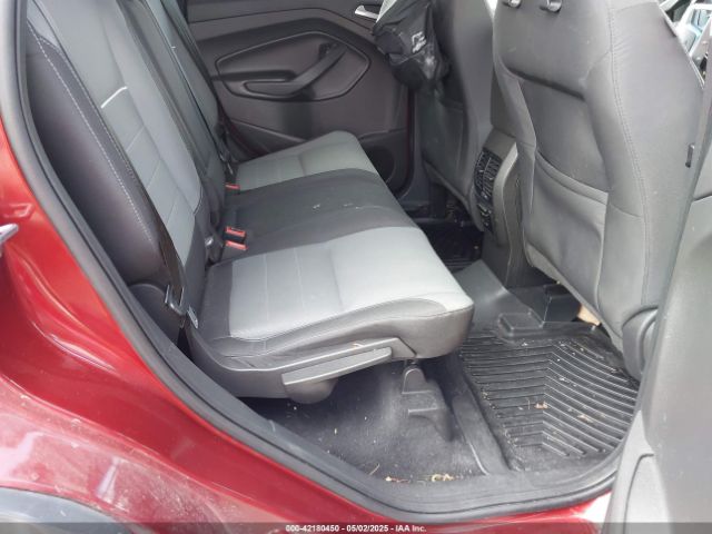 1FMCU0GX6FUC22947 Ford ESCAPE SE