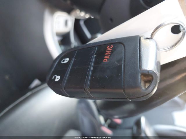 3C4NJCBB2HT682199 Jeep New Compass Latitude Fwd