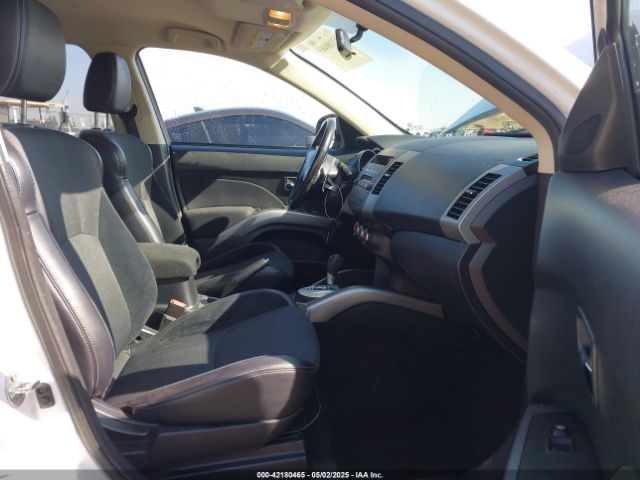 2013 MITSUBISHI OUTLANDER JA4JT3AW7DU020366 Photo 4