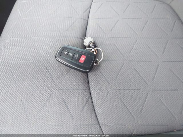 2T3W1RFVXLW075433 Toyota Rav4 Xle
