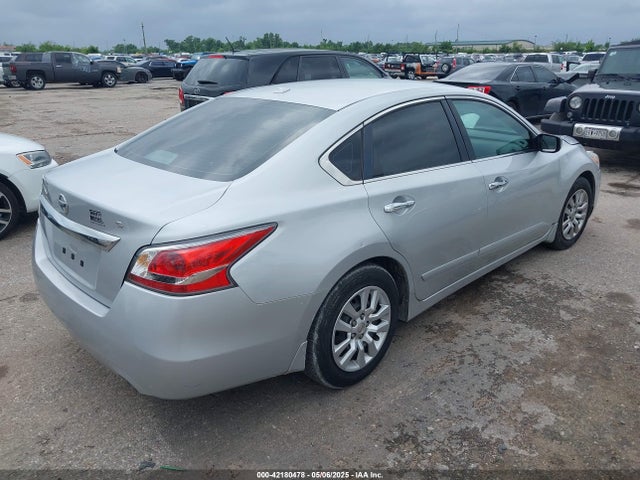 1N4AL3AP2FN881505 Nissan Altima 2.5 S
