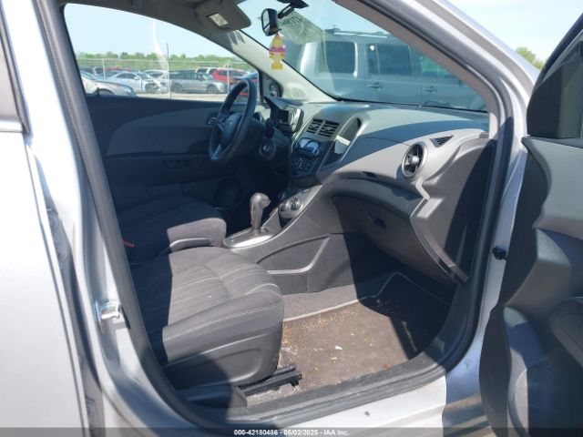 1G1JC6SH1E4213226 Chevrolet Sonic Lt Auto