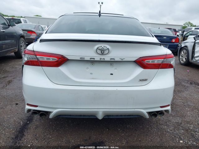 4T1B61HK8KU240262 Toyota CAMRY XSE