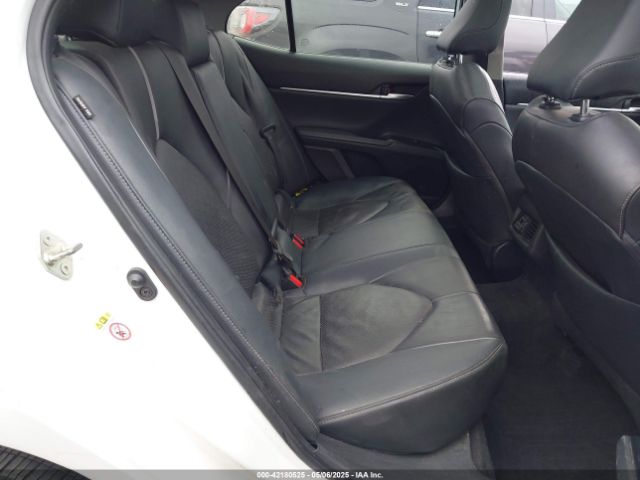 4T1B61HK8KU240262 Toyota CAMRY XSE