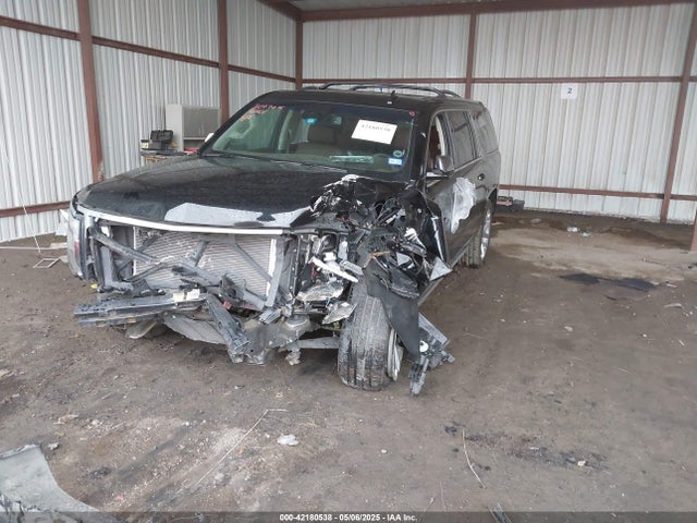 1GNSCJKC0JR186401 Chevrolet Suburban Premier