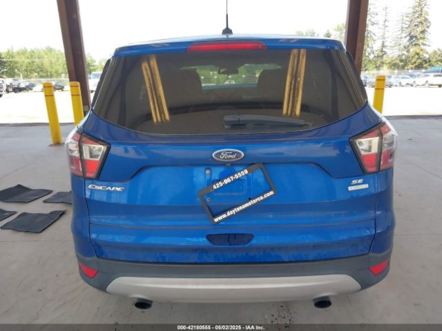 1FMCU0G9XHUC81634 Ford ESCAPE SE