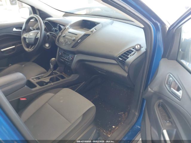 1FMCU0G9XHUC81634 Ford ESCAPE SE